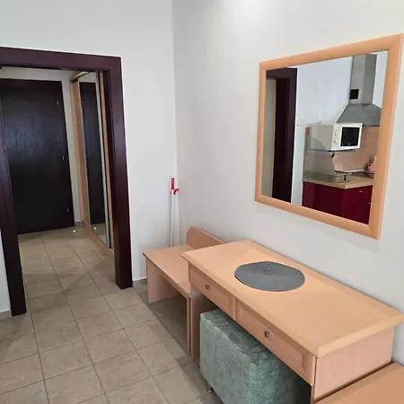 212s Miramar Sunny Appartement *