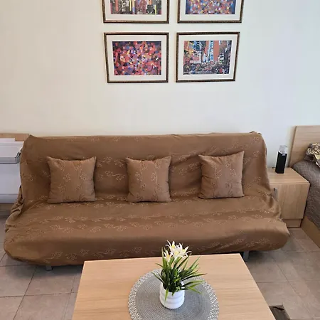 212s Miramar Sunny Slantchev Briag
